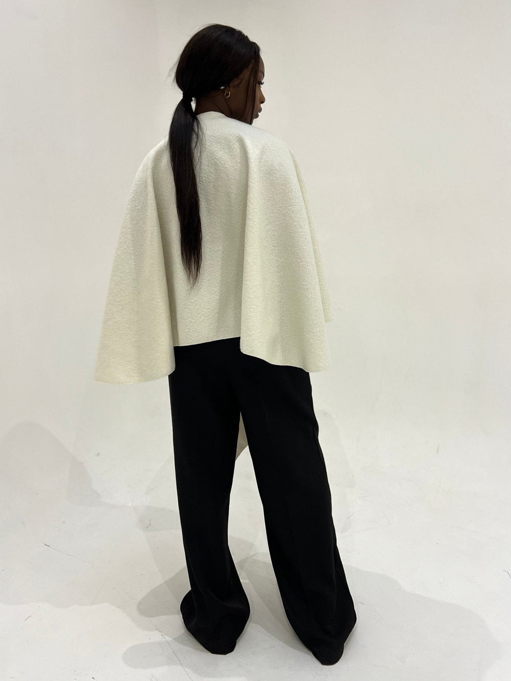 Poncho Mariya Blanc